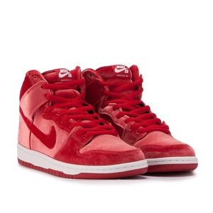 Nike sb dunk red high